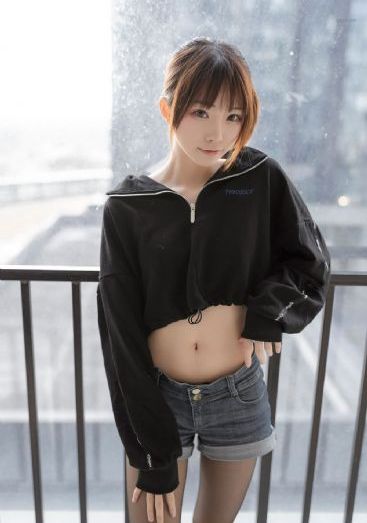 丰满艳妇岳的引诱hd电影