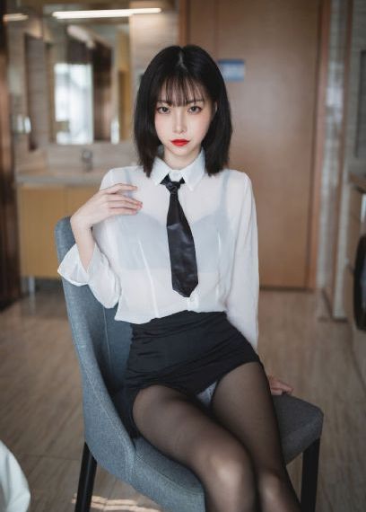 二次元动漫人物视频在线观看