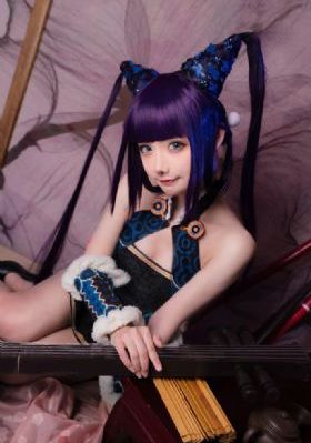 出差强睡年轻女老板1