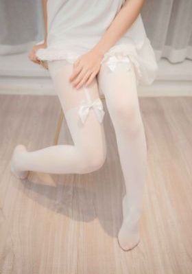 女子迪士尼上厕所超时崩溃大哭